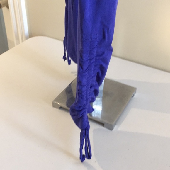 Yest Insider 8504 Astra Blue Capris Leggings Activewear Size 6 - Picture 5 of 16